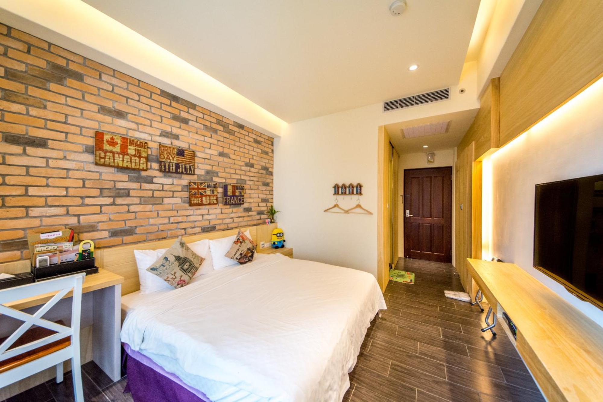 Zi Jing Cheng B&B Хуалянь Экстерьер фото